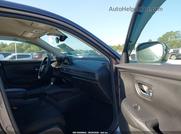 3CZRZ1H31PM741356 2023 HONDA HR-V Серый Вид салона спереди