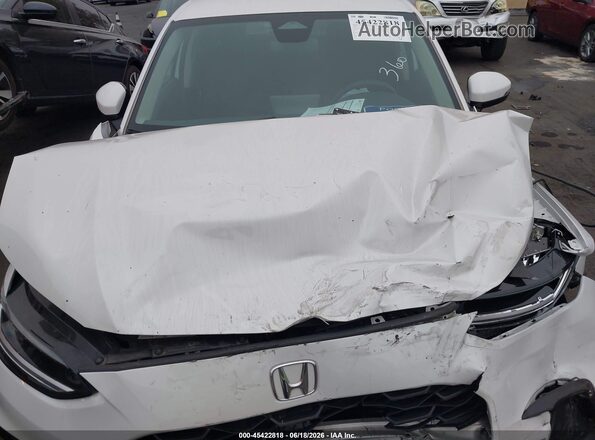 3CZRZ1H33SM705953 2025 HONDA HR-V Белый Вид сзади