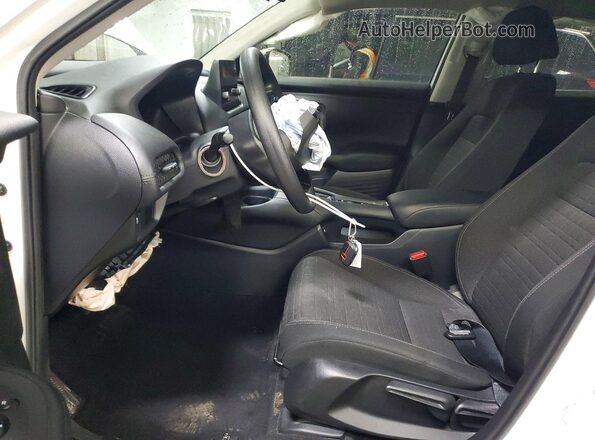 3CZRZ2H33PM732695 2023 HONDA HR-V White Front interior view