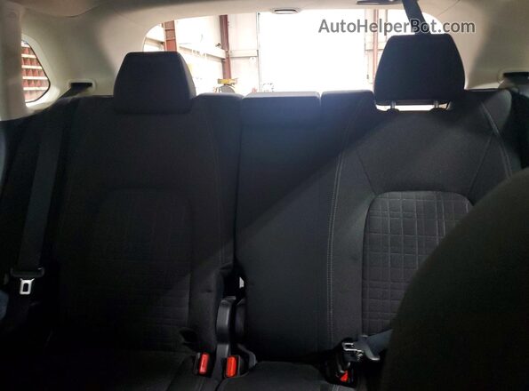 3CZRZ2H37PM741206 2023 HONDA HR-V White Вид задніх сидінь