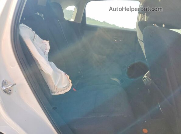 3CZRZ2H37TM753172 2026 HONDA HR-V White Rear interior view