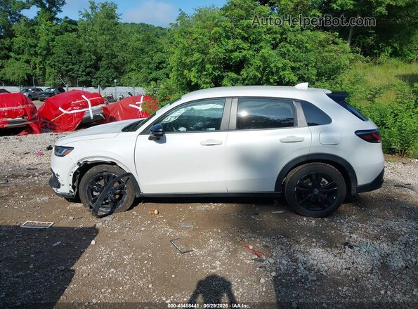 3CZRZ2H52TM746695 2026 HONDA HR-V White 360 interior view