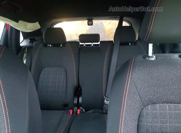 3CZRZ2H53PM714196 2023 HONDA HR-V Red Rear seats view
