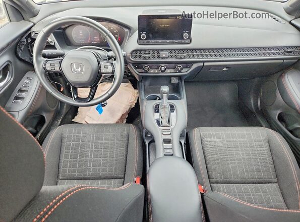 3CZRZ2H57PM725475 2023 HONDA HR-V Серый Вид панели приборов