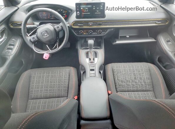3CZRZ2H57TM711747 2026 HONDA HR-V Серый Вид панели приборов