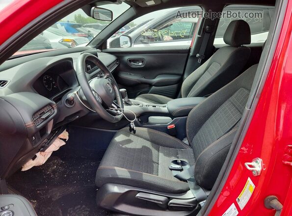3CZRZ2H58PM722987 2023 HONDA HR-V Red Вид салону спереду