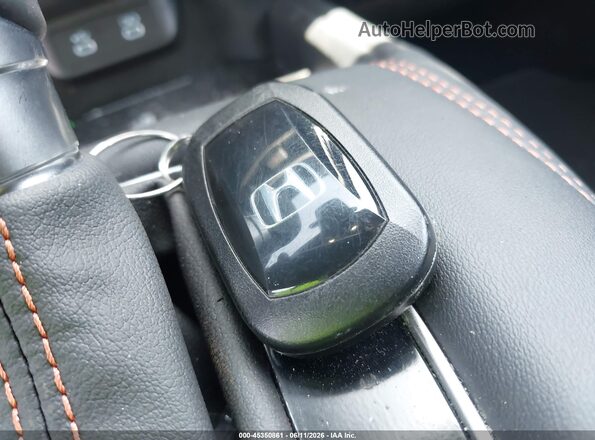 3CZRZ2H58TM702524 2026 HONDA HR-V White Առջևի վահանակի տեսք