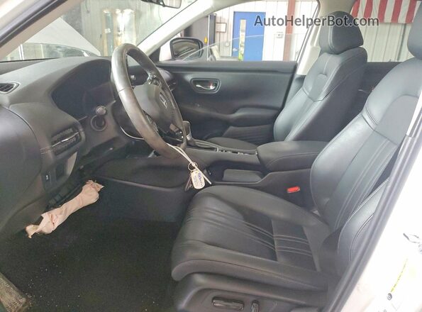 3CZRZ2H70PM748887 2023 HONDA HR-V White Widok wnętrza z przodu