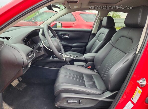 3CZRZ2H73RM756324 2024 HONDA HR-V Красный Вид салона спереди