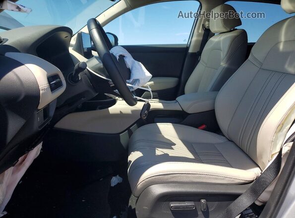 3CZRZ2H77TM705478 2026 HONDA HR-V Серебряный Вид салона спереди