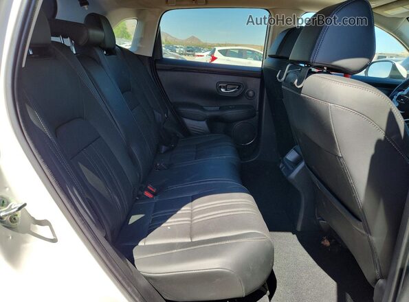 3CZRZ2H7XRM741397 2024 HONDA HR-V White Rear seats view