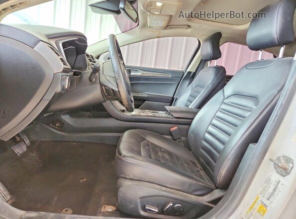 3FA6P0CD2KR265029 2019 FORD FUSION White 