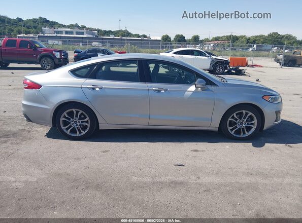 3FA6P0CD2LR206404 2020 FORD FUSION Серебряный Вид задней части салона
