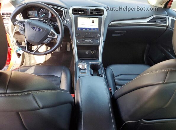 3FA6P0CD3LR154278 2020 FORD FUSION Красный Вид панели приборов