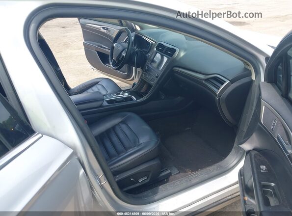 3FA6P0CD5KR180556 2019 FORD FUSION Silver Սալոնի դիմացի տեսք