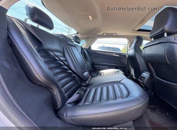 3FA6P0CDXLR117972 2020 FORD FUSION White Widok naklejki z numerem VIN