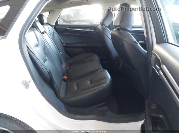 3FA6P0D90LR131356 2020 FORD FUSION White Vista de la etiqueta del VIN