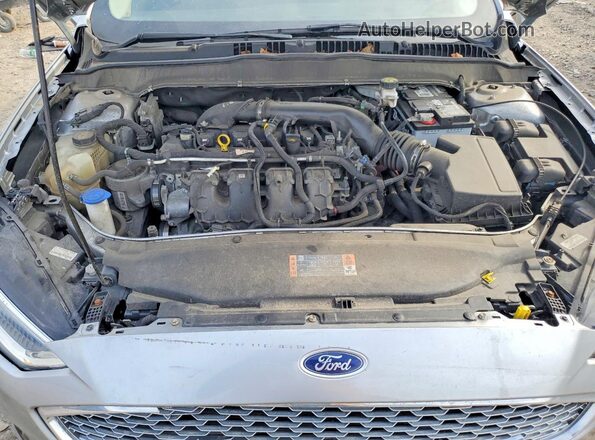 3FA6P0D90LR202863 2020 FORD FUSION Silver Սալոնի հետևի տեսք