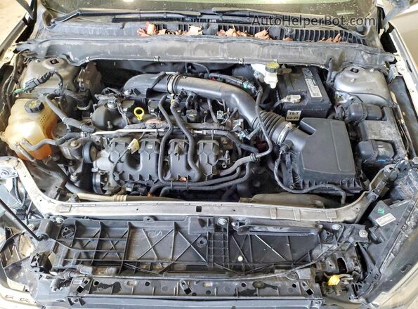 3FA6P0D91LR174796 2020 FORD FUSION Silver Widok wnętrza z tyłu