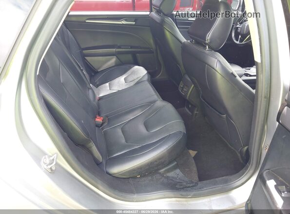 3FA6P0D92LR138227 2020 FORD FUSION Silver Widok naklejki z numerem VIN