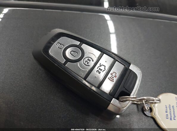 3FA6P0D93LR199618 2020 FORD FUSION Серый Вид панели приборов