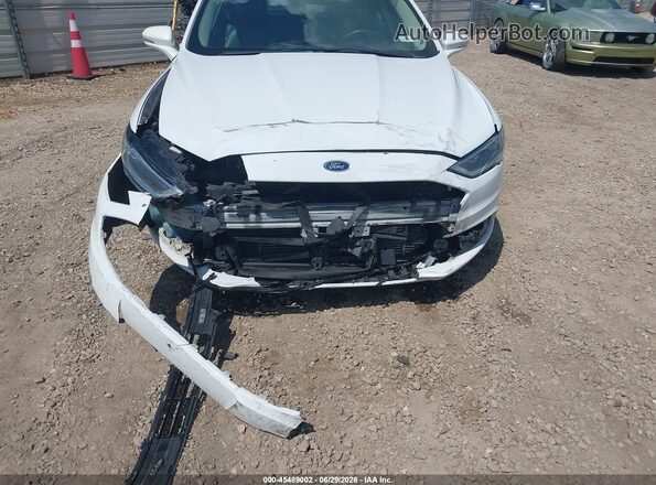 3FA6P0D94JR137738 2018 FORD FUSION Белый Вид спереди