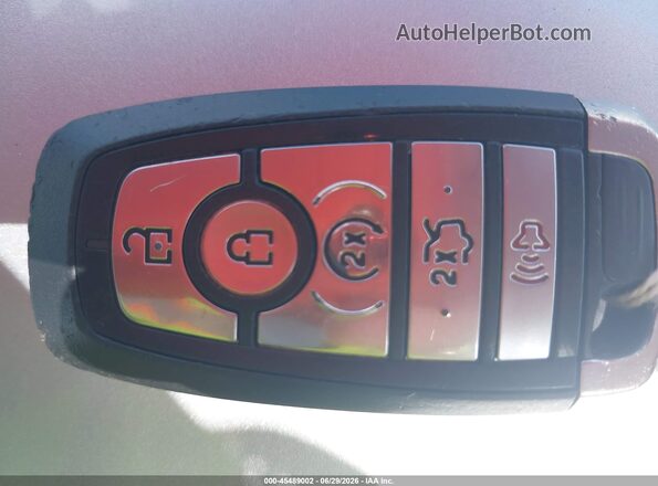 3FA6P0D94JR137738 2018 FORD FUSION Белый Вид панели приборов