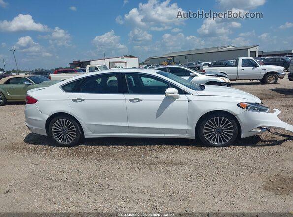 3FA6P0D94JR137738 2018 FORD FUSION Белый Вид задней части салона