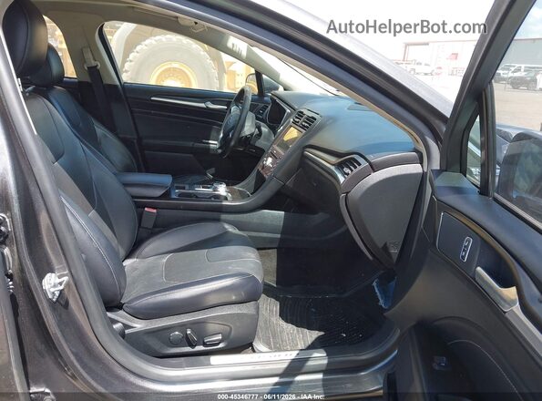 3FA6P0D99JR137766 2018 FORD FUSION Gray წინა სალონის ხედი