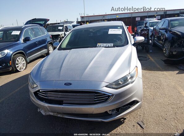 3FA6P0G72JR271044 2018 FORD FUSION Silver Rear interior view