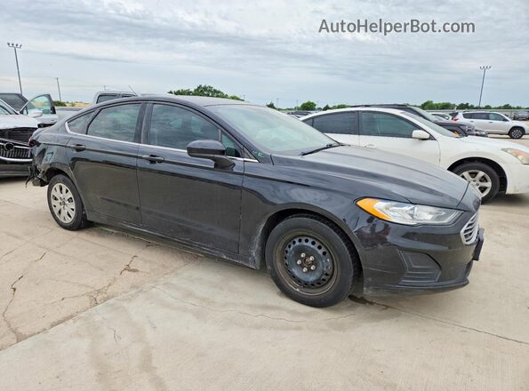 3FA6P0G74KR215317 2019 FORD FUSION Черный Передняя правая четверть