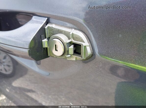 3FA6P0G74LR120323 2020 FORD FUSION Gray 