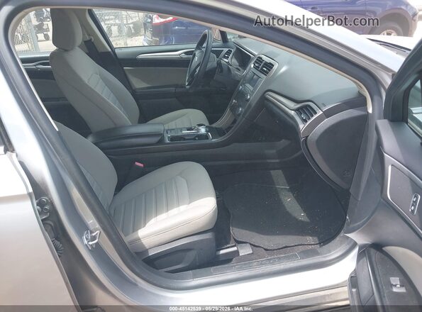 3FA6P0G75LR231298 2020 FORD FUSION Silver Vista interior delantera