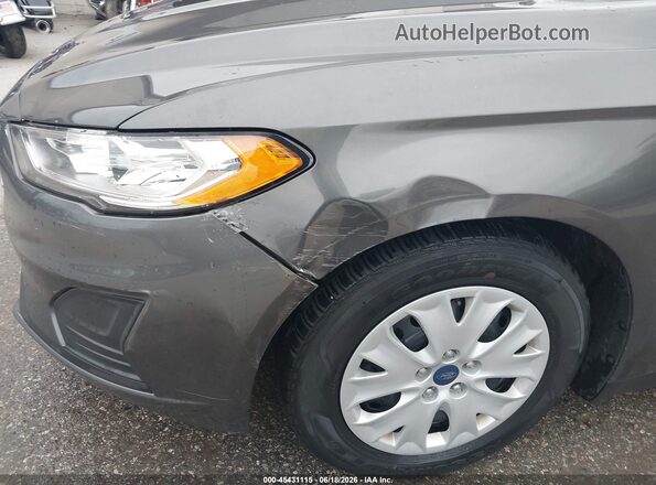 3FA6P0G76LR201422 2020 FORD FUSION Gray Front view