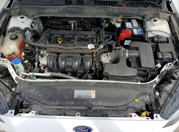 3FA6P0G77HR318434 2017 FORD FUSION White Rear interior view