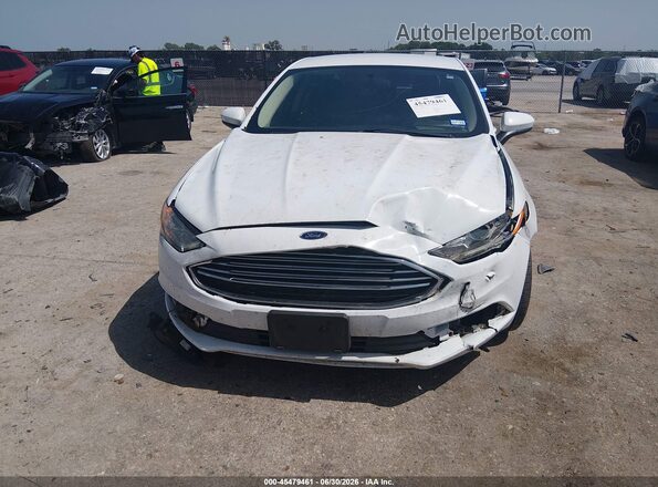 3FA6P0G77JR252831 2018 FORD FUSION White Instrument cluster view