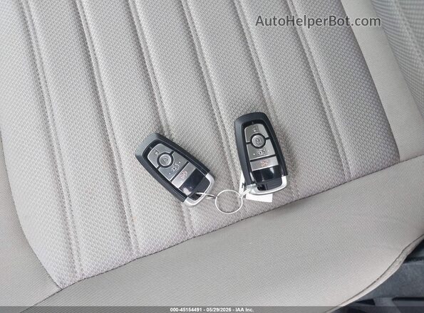 3FA6P0G78LR233613 2020 FORD FUSION Черный Вид панели приборов
