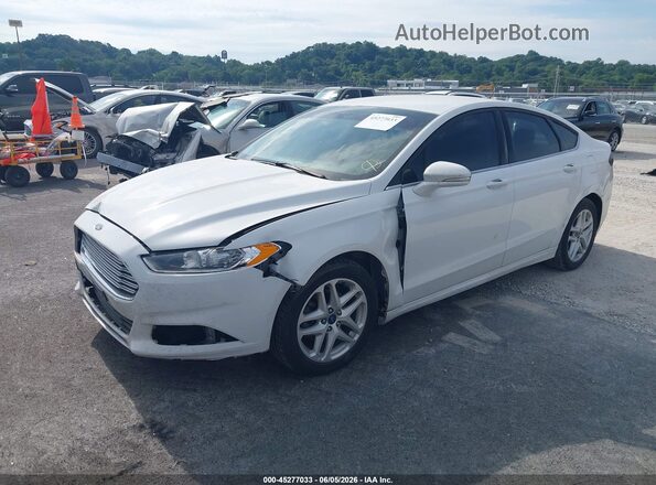 3FA6P0H70GR102518 2016 FORD FUSION White Przód lewy