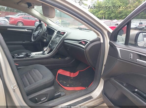 3FA6P0H71GR146463 2016 FORD FUSION Gold Вид салону спереду