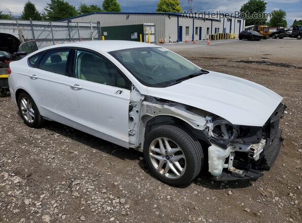 3FA6P0H71GR189880 2016 FORD FUSION Белый Передняя правая четверть