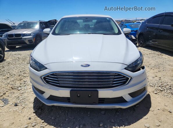 3FA6P0H72JR277733 2018 FORD FUSION White Front view