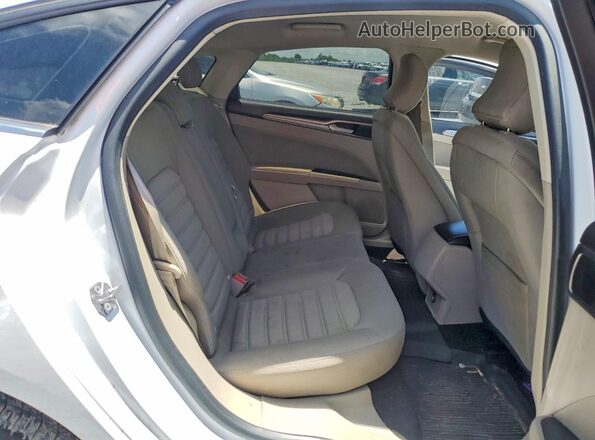 3FA6P0H72JR283564 2018 FORD FUSION White უკანა სავარძლების ხედი