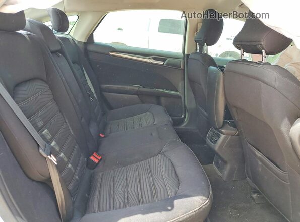3FA6P0H73GR331971 2016 FORD FUSION White Вид задніх сидінь