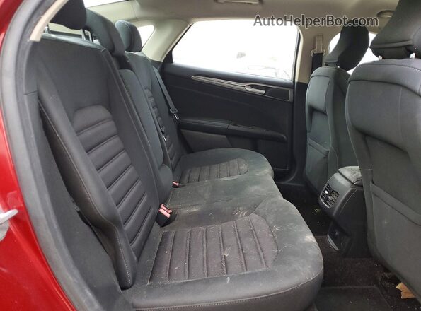3FA6P0H73HR200749 2017 FORD FUSION Красный Вид задних сидений