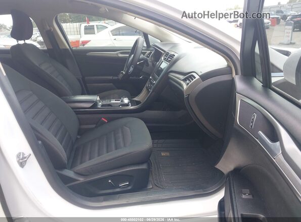 3FA6P0H73JR175552 2018 FORD FUSION White Widok wnętrza z przodu