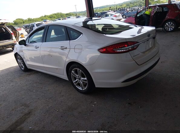 3FA6P0H74JR192070 2018 FORD FUSION Белый Задняя левая четверть