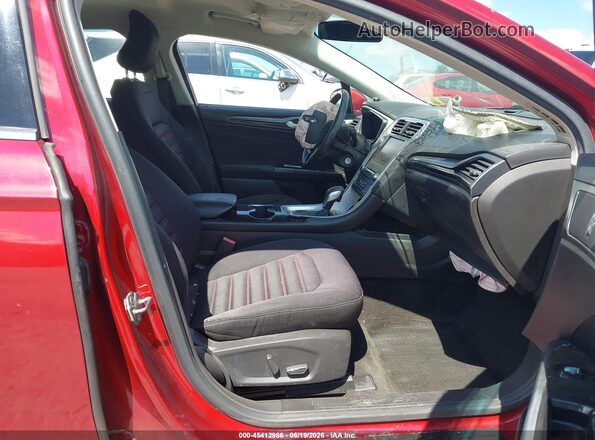 3FA6P0H75GR326089 2016 FORD FUSION Red Widok wnętrza z przodu