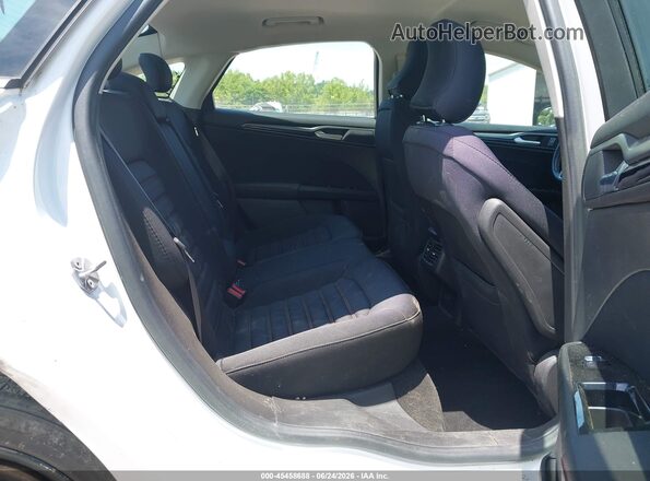 3FA6P0H75GR339828 2016 FORD FUSION White Vista de la etiqueta del VIN