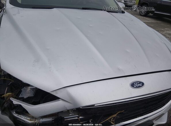 3FA6P0H75HR162974 2017 FORD FUSION Серебряный Вид сзади