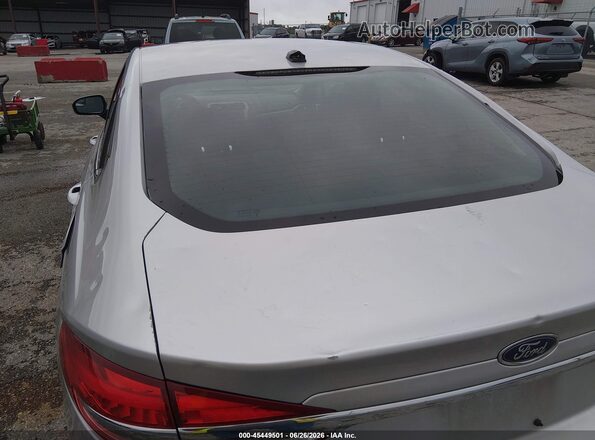 3FA6P0H75HR162974 2017 FORD FUSION Серебряный 
